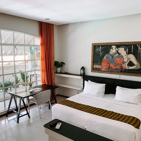 Casa Artista By Kresna Hospitality Hotel Seminyak  Exterior photo